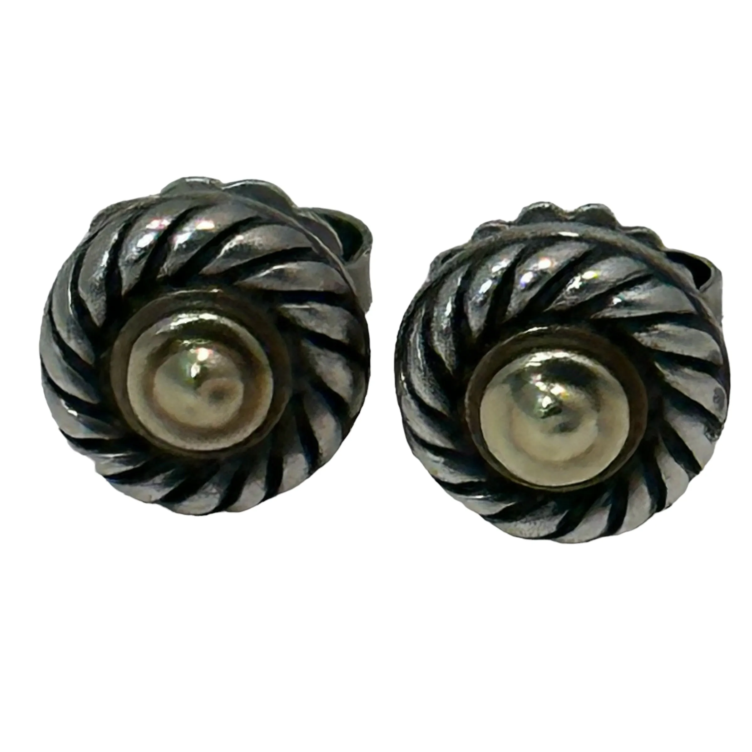 David Yurman Cookie Stud Earrings. As Is